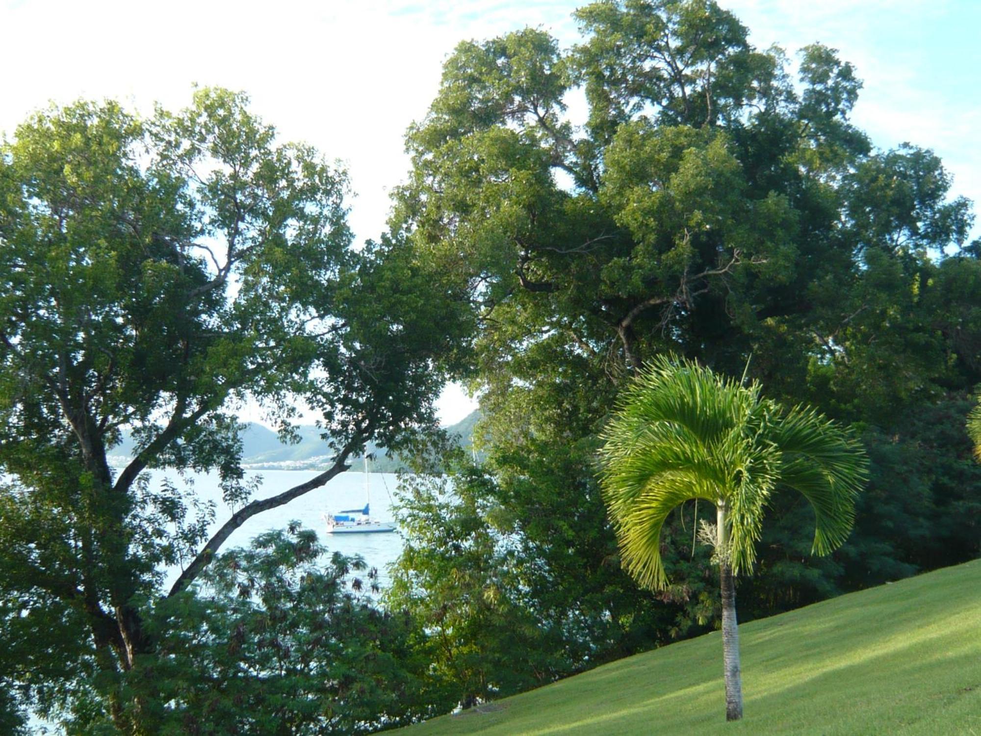 Bigouz Residence La Plage De L'Anse Caritan Sainte-Anne Bagian luar foto